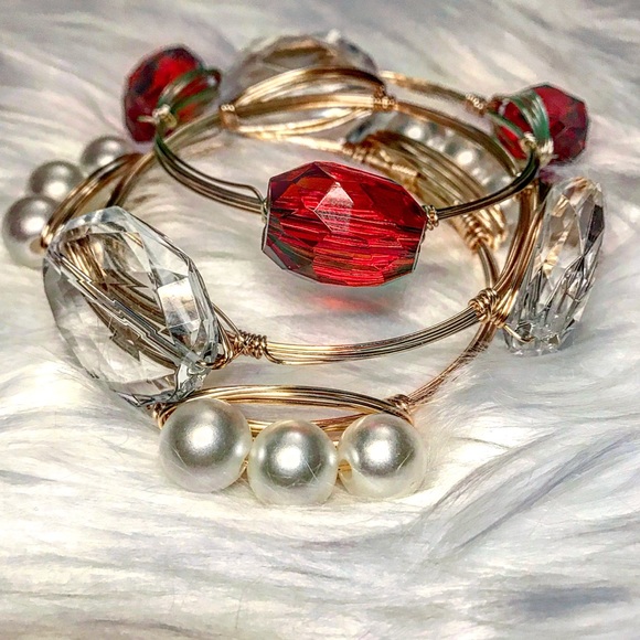 🌸Last One!! Triple Pearl Gold Wire Bangle - Picture 7 of 7